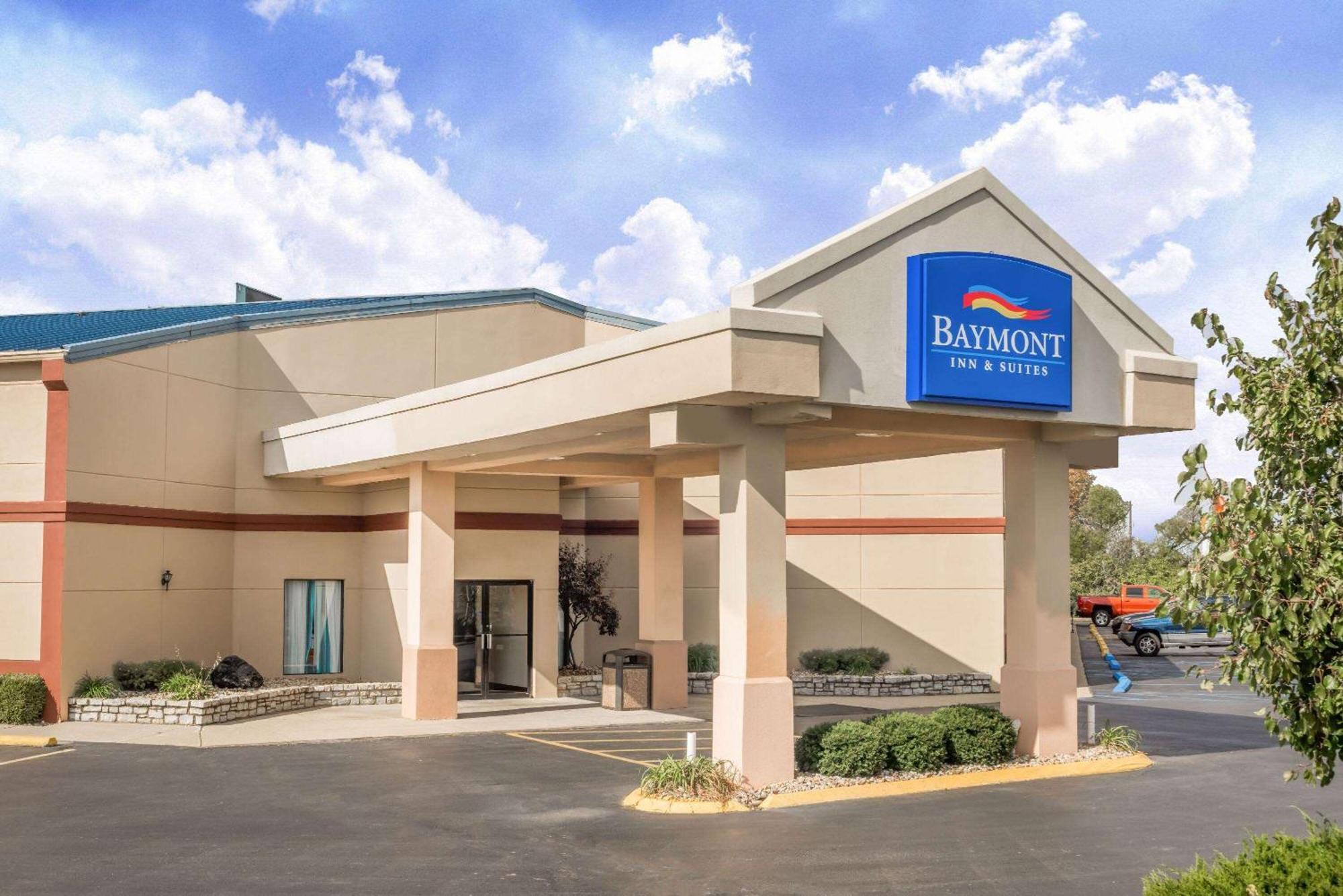 Baymont By Wyndham Greensburg Ngoại thất bức ảnh